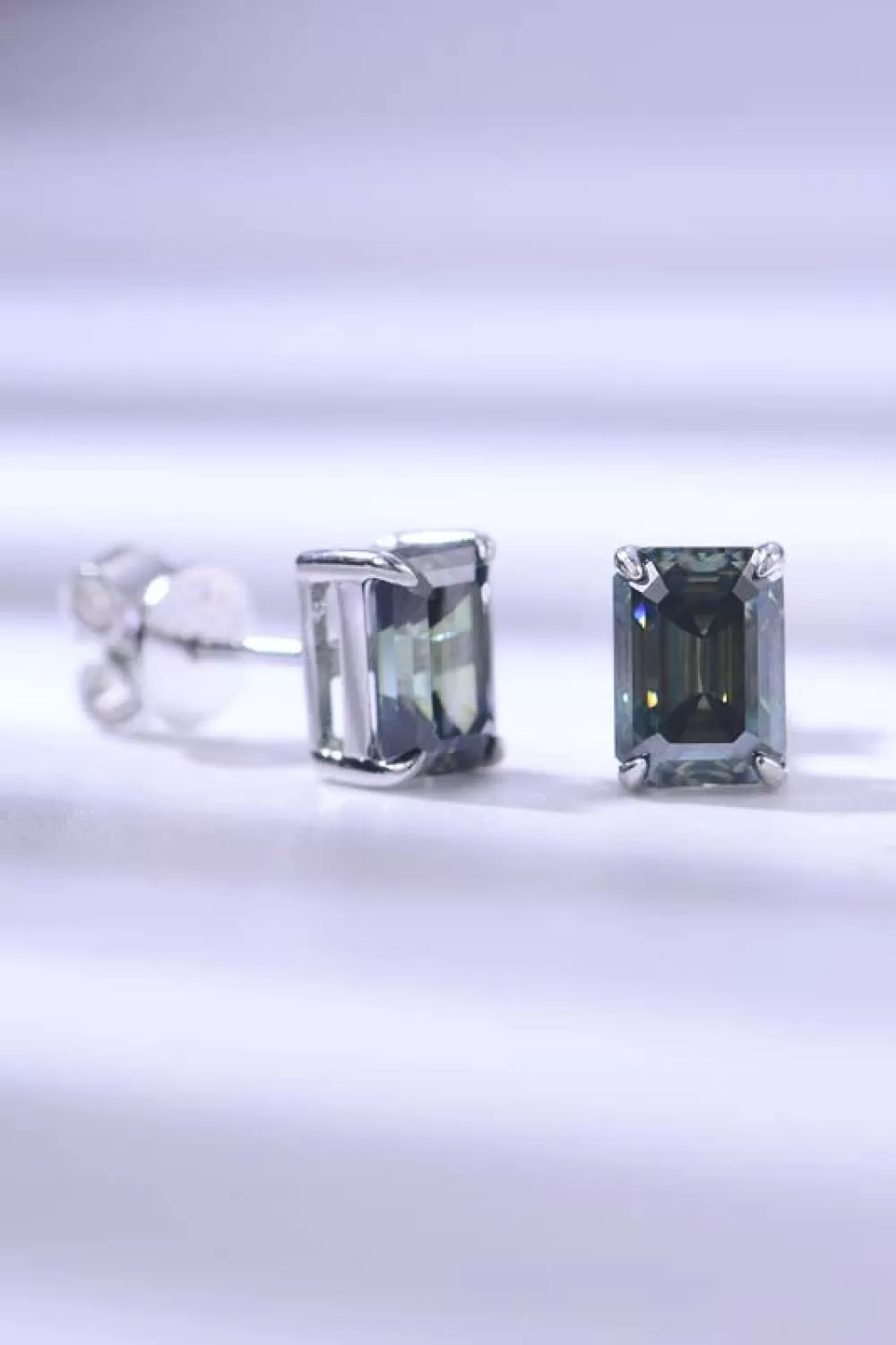 2 Ct Moissanite Stud Earrings in Green