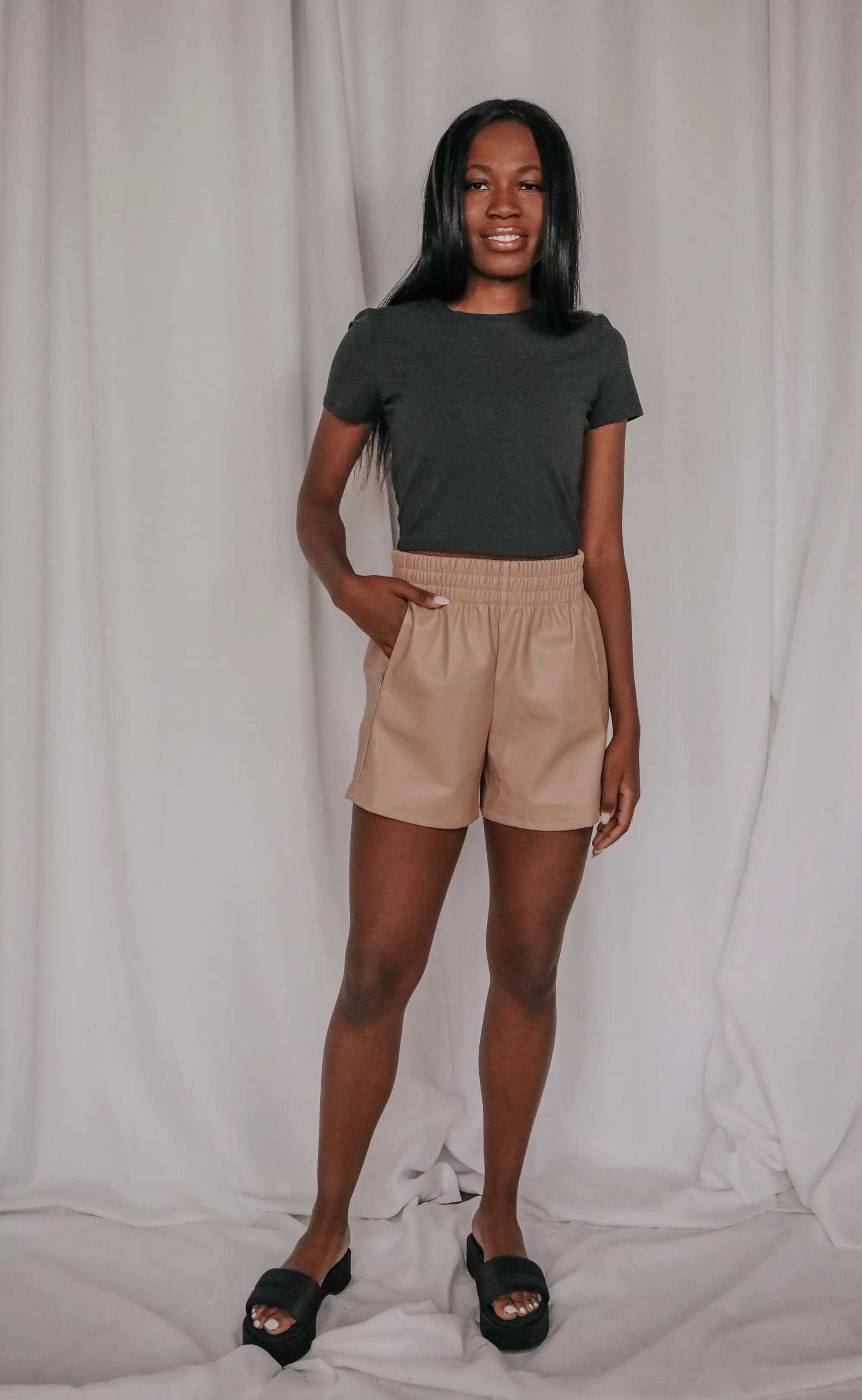 don't wait shorts - blush