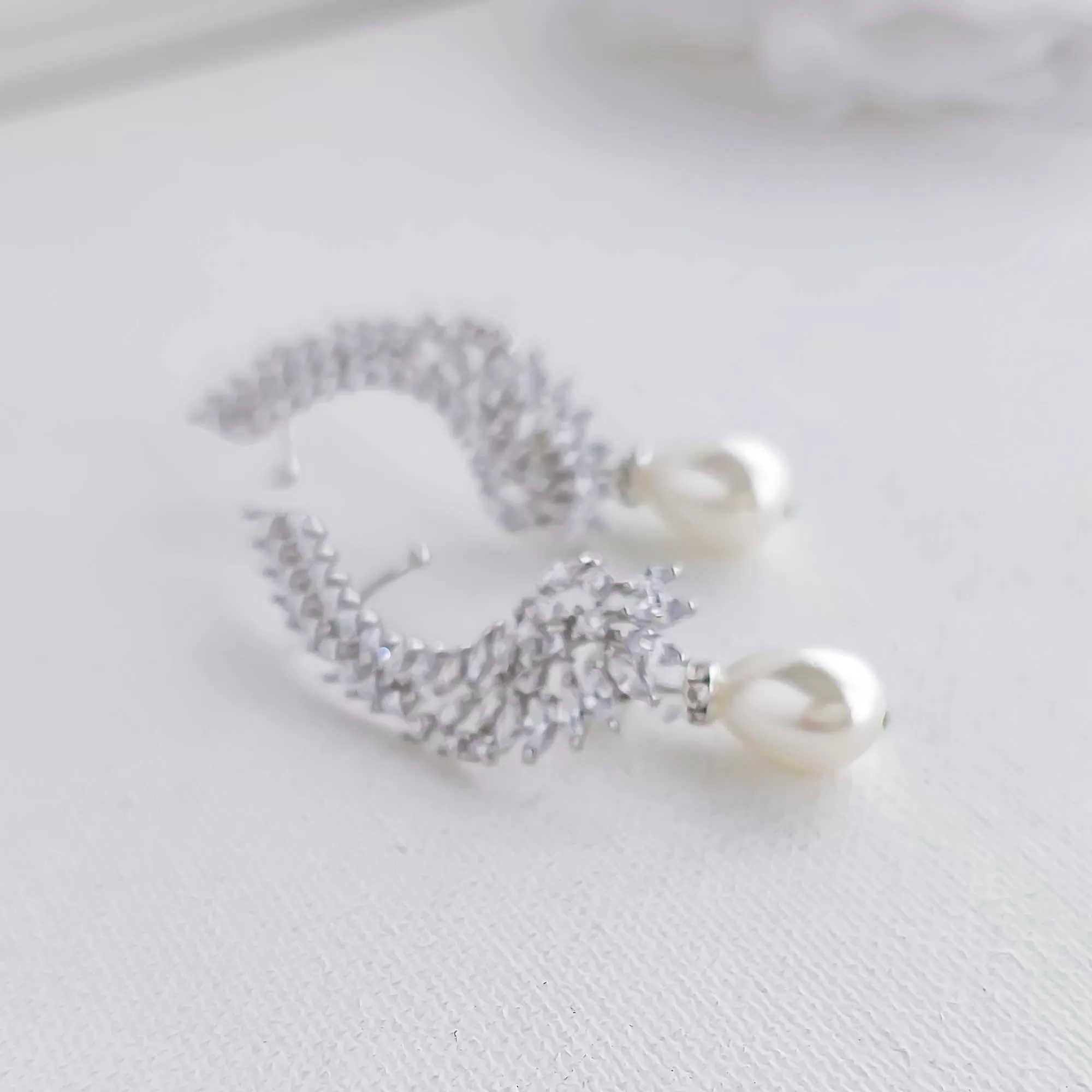 Ear Cuffs With or Without Pearl Drop-Adena