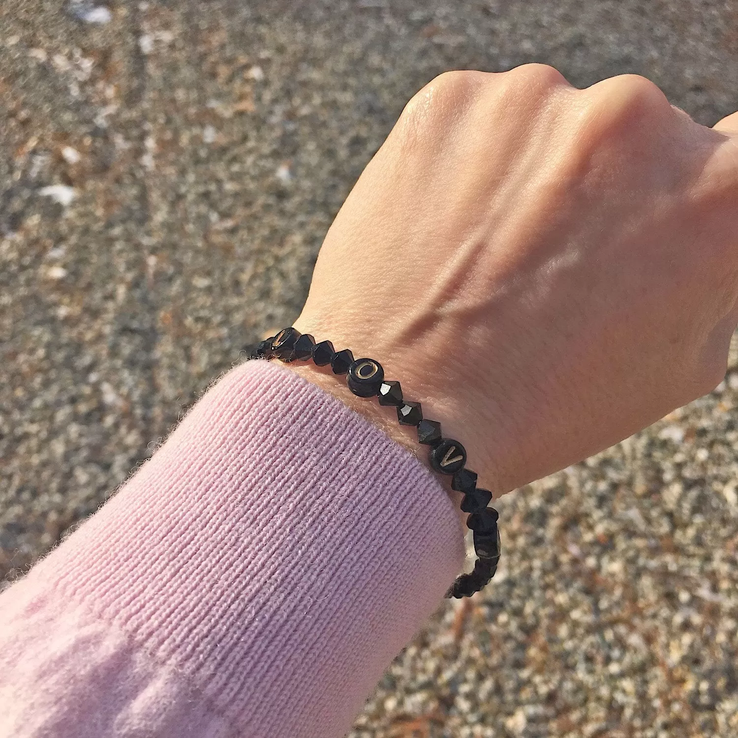 HARPER black beaded love bracelet