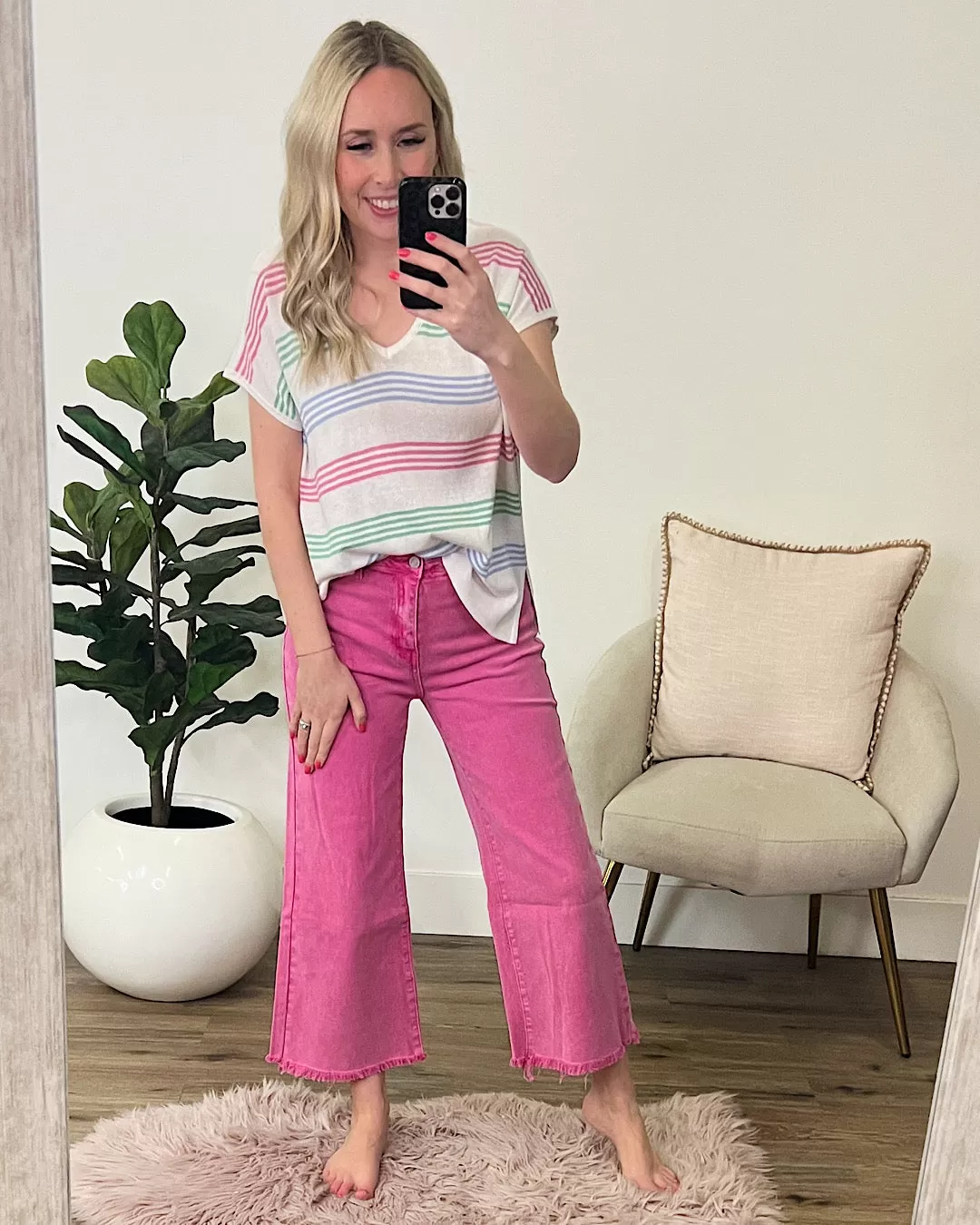 Mae Wide Leg Cropped Jeans - Hot Pink