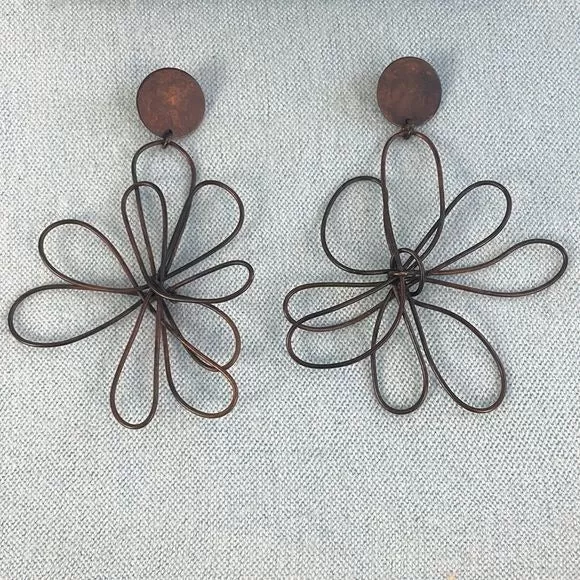 Martha Sturdy Big Daisy Wire Earrings