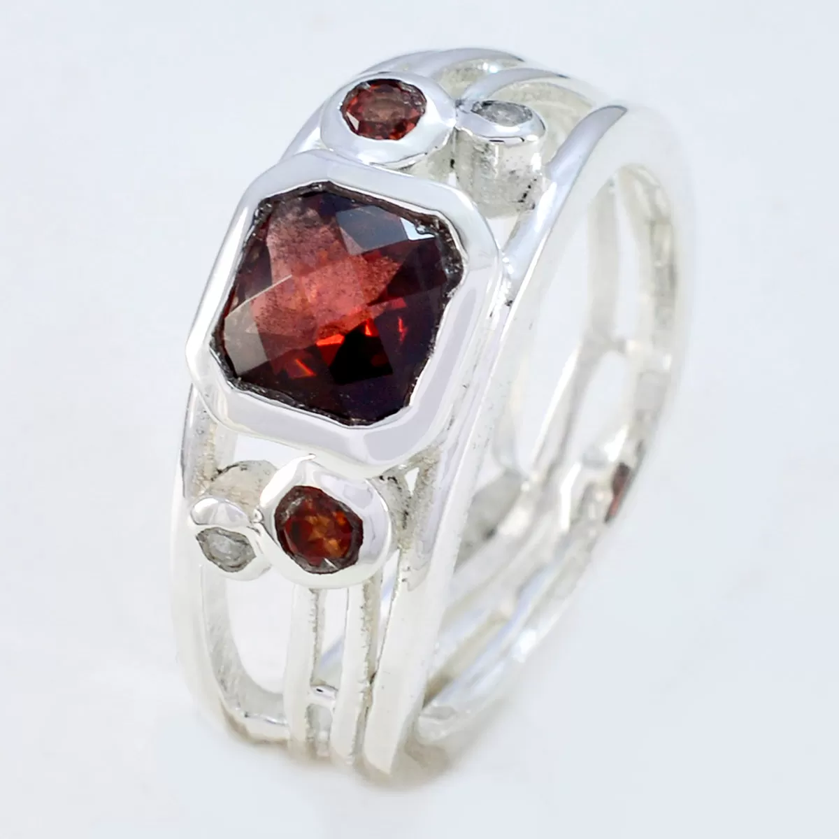 Riyo Adorable Gems Garnet 925 Sterling Silver Rings Good Jewellery