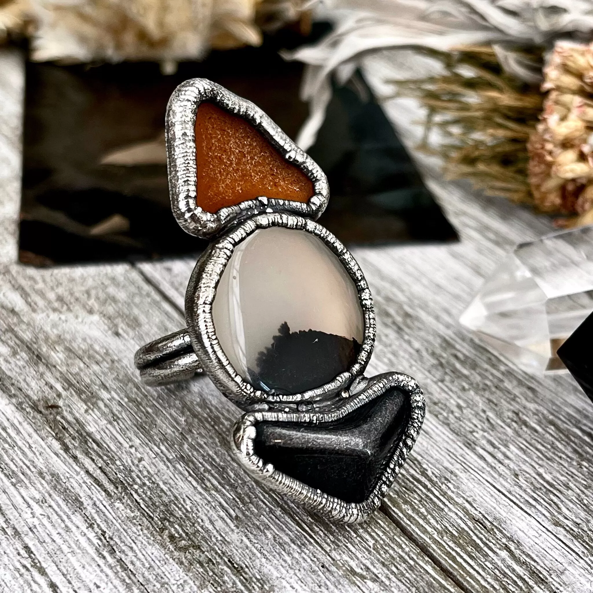 Size 8 Crystal Ring - Three Stone Ring Montana Moss Agate Black Onyx Sea Glass Silver Ring / Foxlark Collection - One of a Kind Jewelry